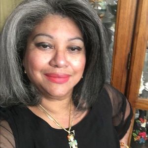 Meet your Posher, Lourdes